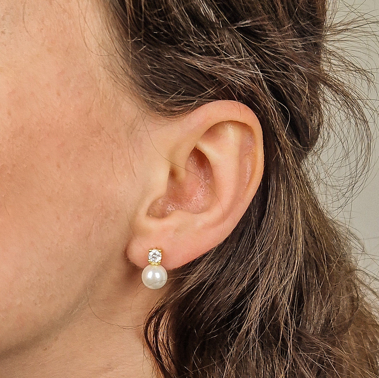 Zirkonia met parel stud